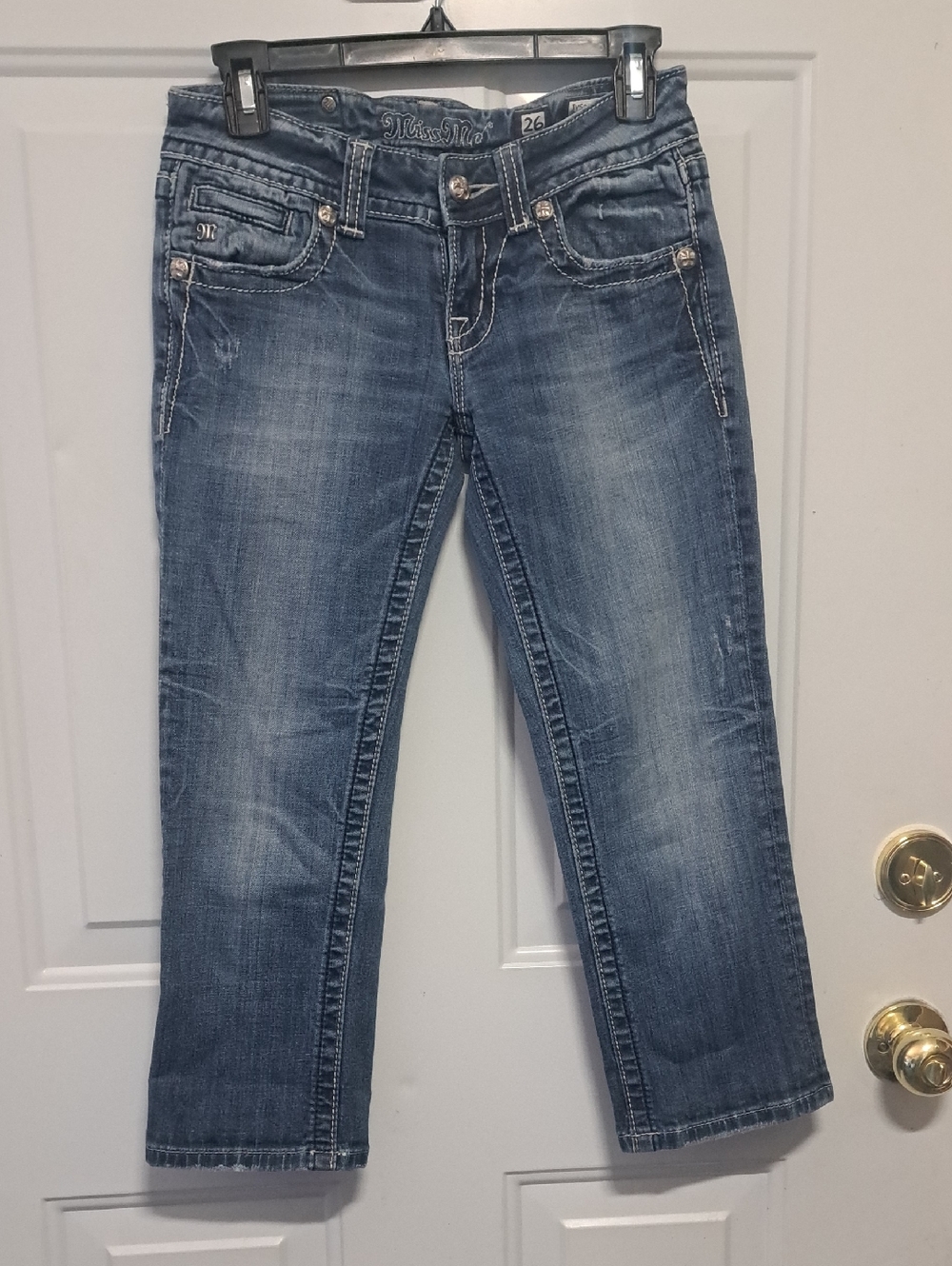 Miss Me Light Blue Denim Capris | Size 26